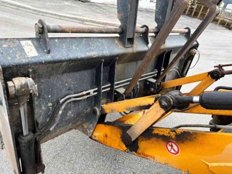 JCB 4CX traktorbagr - foto 15