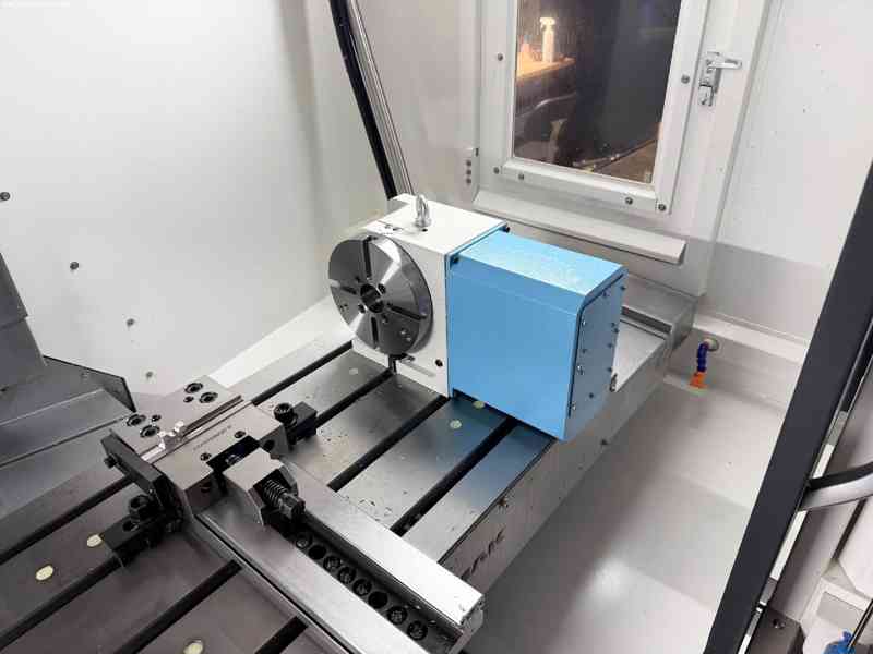 CNC obráběcí centrum CORMAK MILL850 - foto 4