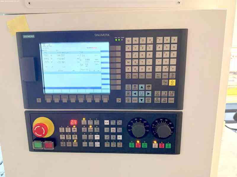 CNC obráběcí centrum CORMAK MILL850 - foto 8