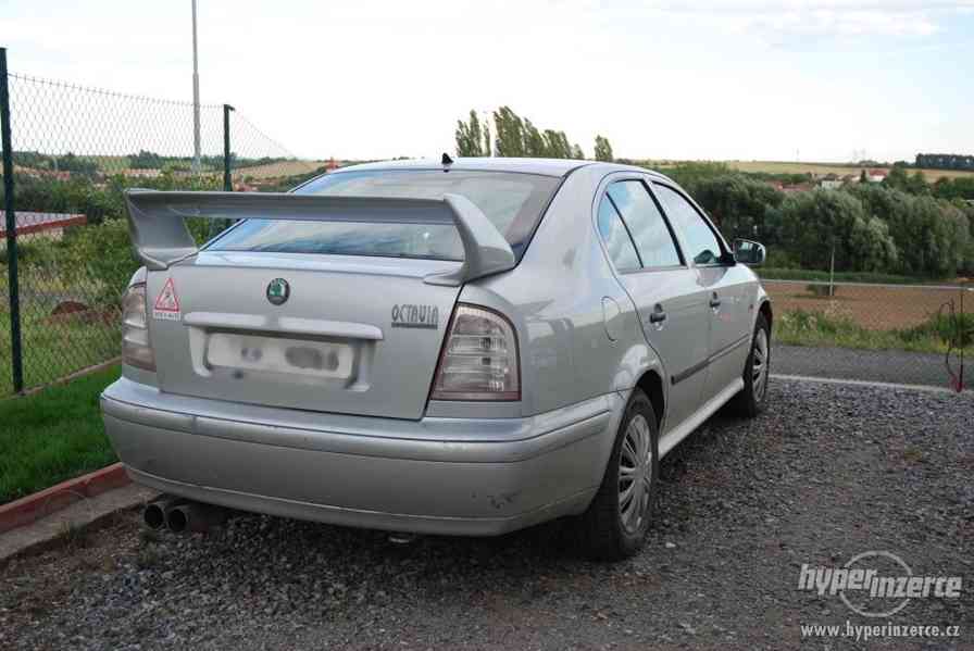 Škoda Octavia 1.8 20V SLX, r.v. 1998 - foto 3