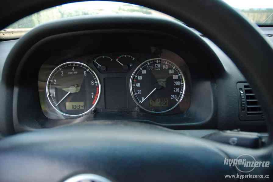 Škoda Octavia 1.8 20V SLX, r.v. 1998 - foto 6