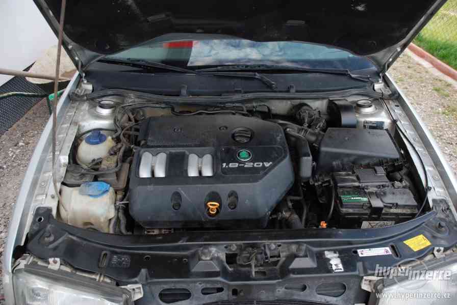Škoda Octavia 1.8 20V SLX, r.v. 1998 - foto 11