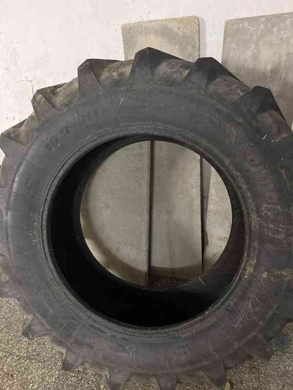 Traktorová pneumatika Kormoran Land Pro 16.9-30