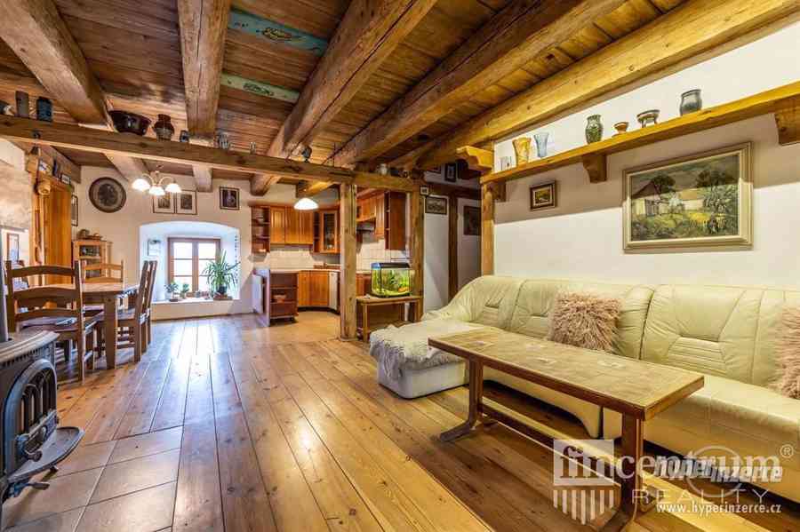 Prodej rodinného domu 400 m2, Klatovy Štěpánovice - foto 1