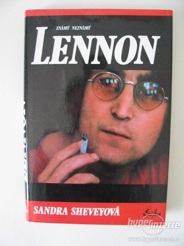 12 knih o hudbě - Beatles, John Lennon, Doors, Elvis Presley - foto 5