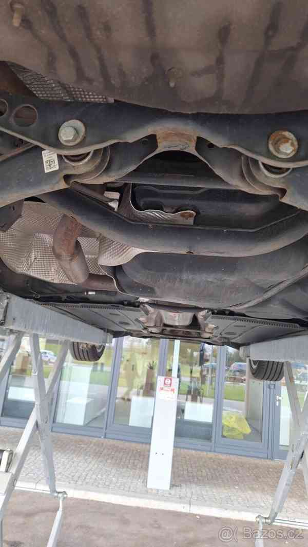 Škoda Octavia 1,8   TSI TOP cena k jednání - foto 15