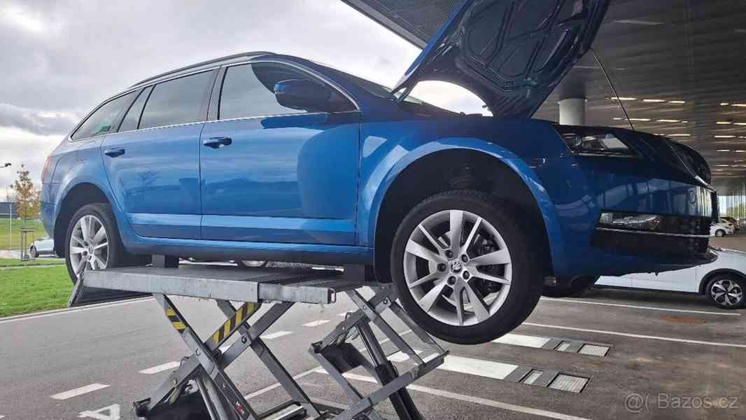 Škoda Octavia 1,8   TSI TOP cena k jednání - foto 11