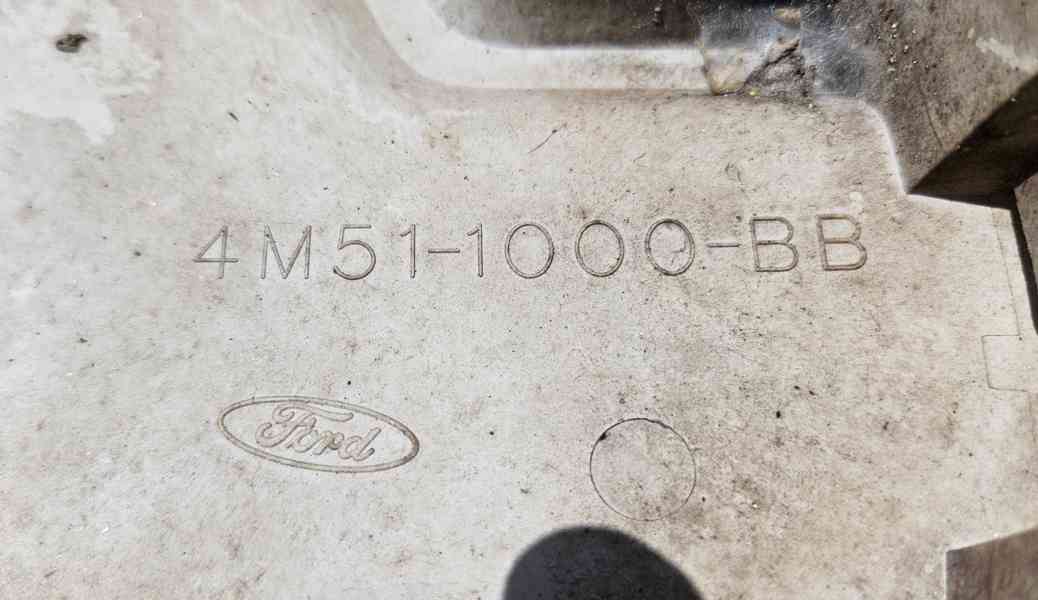 Poklice Ford 15" číslo dílu 4M51-1000-BB, 4M511000BB - foto 2