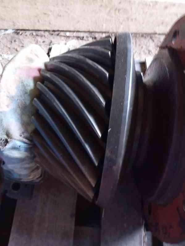 Francisova vodní turbína - foto 5