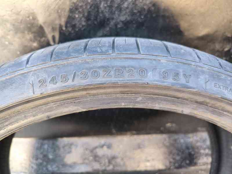 Pneu 245/30 20' - foto 2