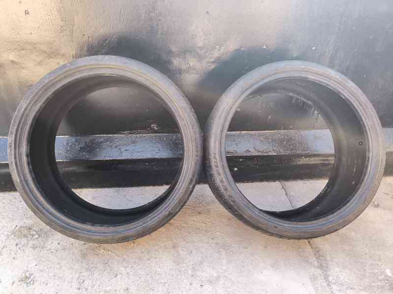 Pneu 245/30 20' - foto 1