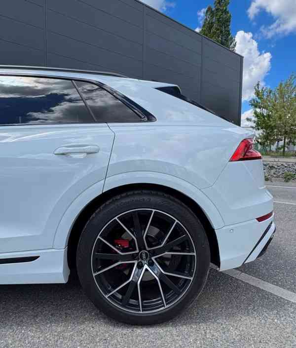 Audi Q8 3,0   50 TDI Quattro S-line + Genovo - foto 14