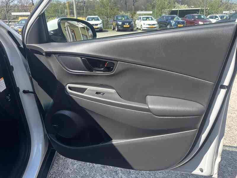 Hyundai Kona 1.6 GDi Hybrid/104KW/NAVI/1.MAJ - foto 19