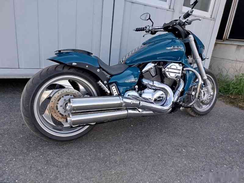 Suzuki vzr 1800 pneu 300 - foto 2