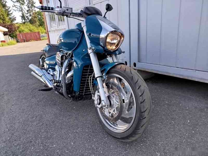 Suzuki vzr 1800 pneu 300 - foto 5