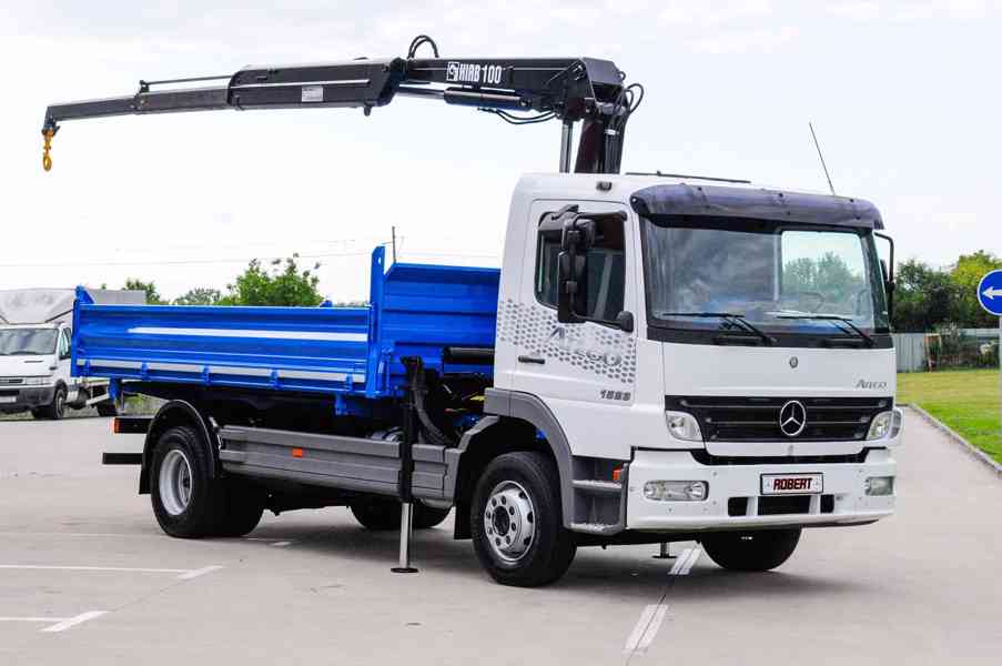 MERCEDES ATEGO 1523 TŘÍSTRANNÝ SKLÁPĚČ + HYDRAULICKÁ RUKA - foto 95