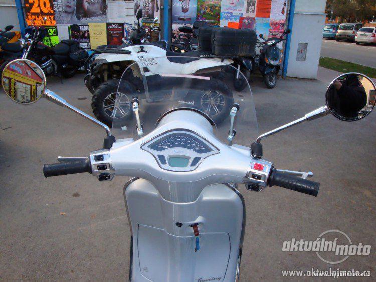 Prodej motocyklu Vespa Primavera 125 3V - foto 11