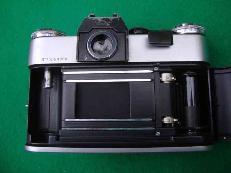 Foto fotoaparát Zenit-E na opravu či náhradní díly USSR - foto 15