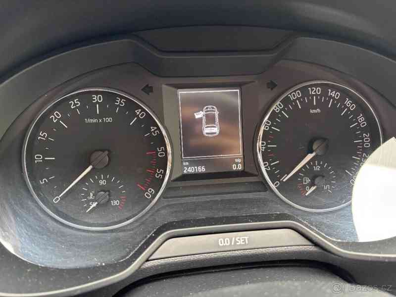 Škoda Octavia III. - foto 9