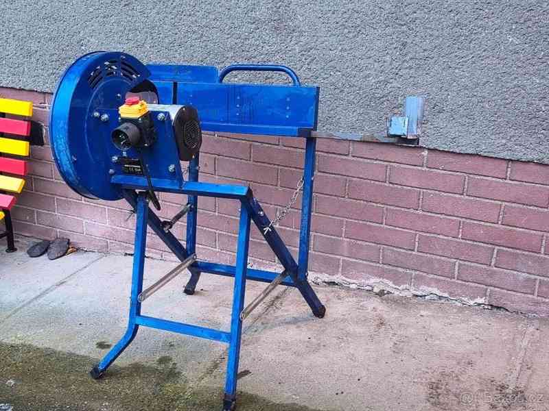 Prodám Kolébkovou pilu Einhell BT-LC 400  - foto 4