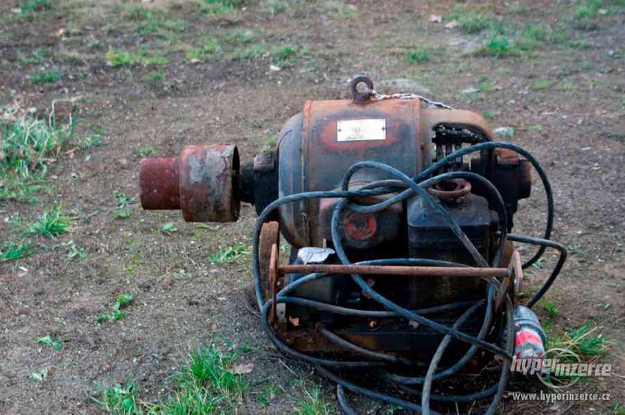 Starý elektromotor - foto 1