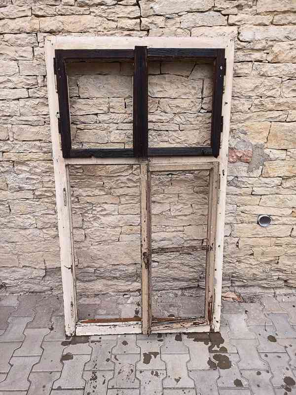 Okna dřevěná ze secesní vily Rám v cm: š 95, v 165, tl 5cm - foto 2