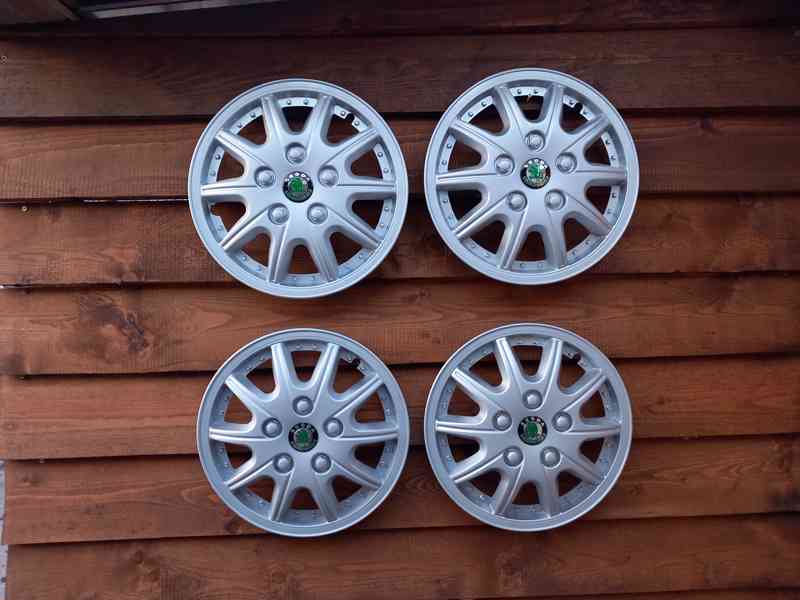 Poklice Škoda 6U0 601 368B - foto 6