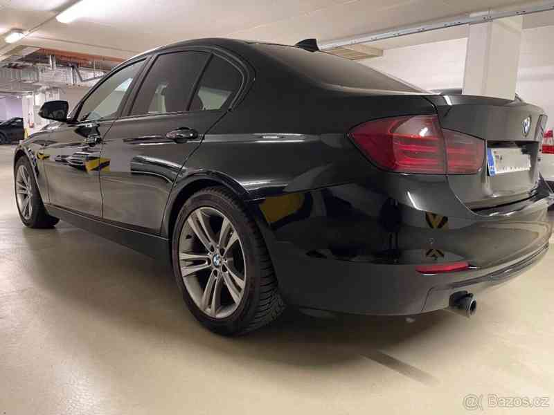 BMW Řada 3 2,0   320d F30 Sport Line - foto 9