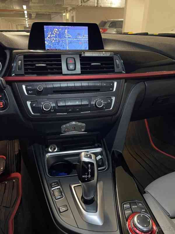 BMW Řada 3 2,0   320d F30 Sport Line - foto 6