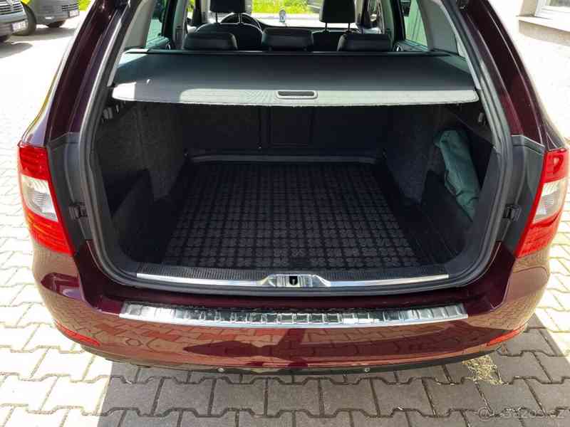 Škoda Superb 2,0   II facelift Elegance Plus, 4x4 - foto 11