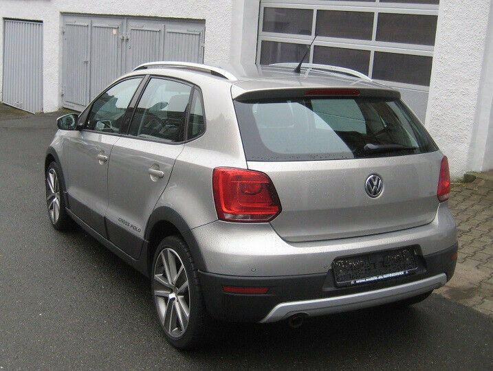 Volkswagen Polo Cross 1.2i benzín 77kw - foto 8