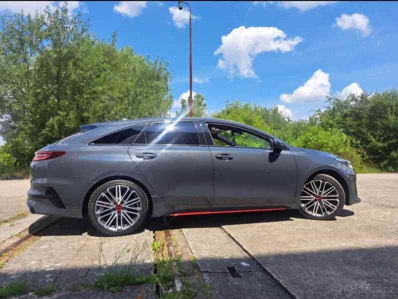 Kia ProCeed 1,6 GT T-GDi, 150kW - foto 12