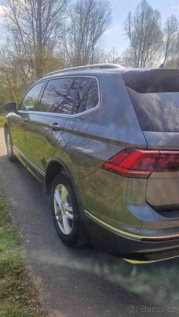 Volkswagen Tiguan 2,0   7míst, Allspace, DSG 7st, 4x4 - foto 6