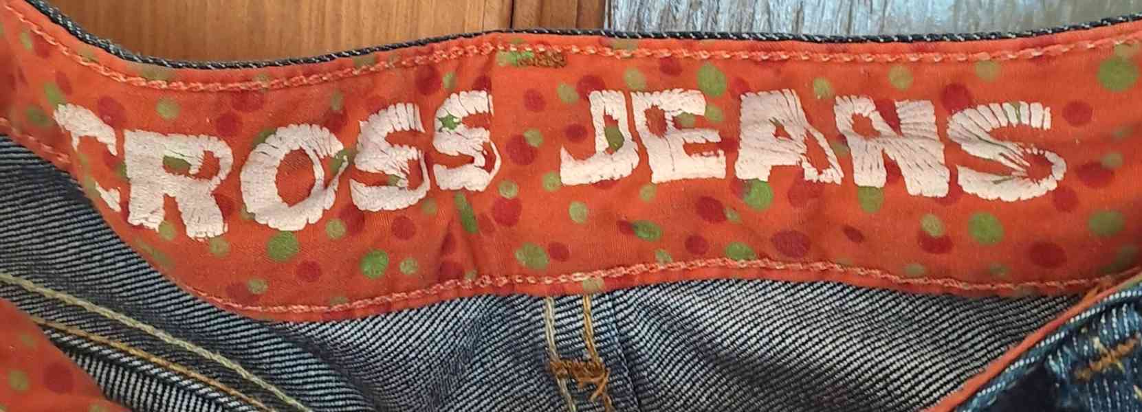 Dámské capri džíny - foto 6