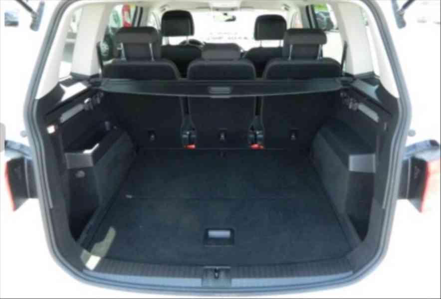 Volkswagen Touran Tdi DSG 110k - foto 3