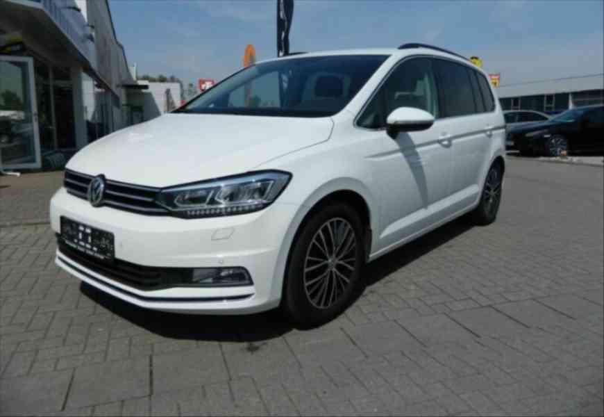 Volkswagen Touran Tdi DSG 110k - foto 9