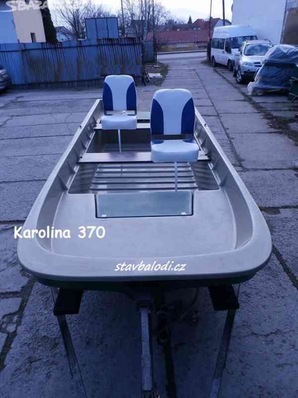 Pramice, veslice, rybářský člun, loď Karolina 370 - foto 7