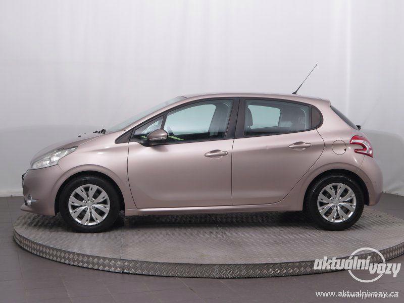 Peugeot 208 1.4, benzín,  2013 - foto 5