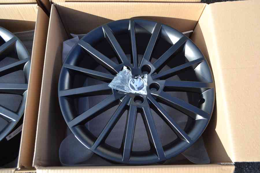 Škoda Octavia III – NOVÉ 18 Alu disky 7Jx18 ET51, black,  - foto 21