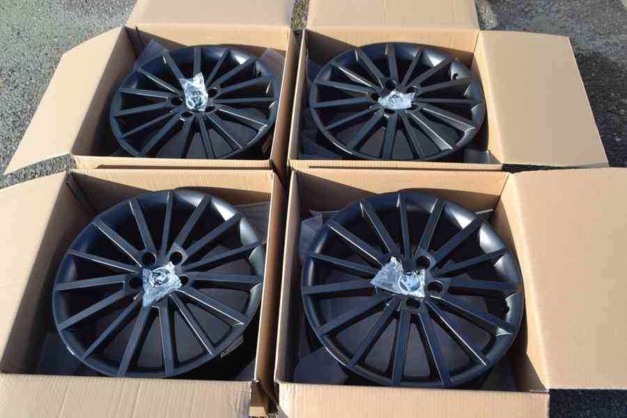 Škoda Octavia III – NOVÉ 18 Alu disky 7Jx18 ET51, black,  - foto 23