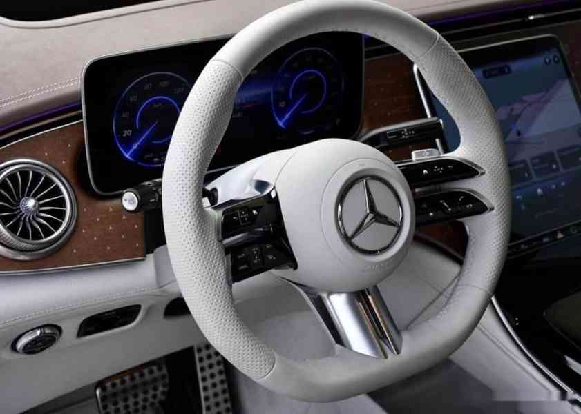 Mercedes-Benz 350+SUV AMG HUD ZÁRUKA - foto 15
