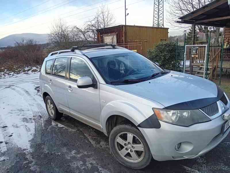 Mitsubishi Outlander 2,2 - foto 1