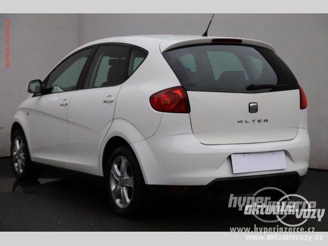 Seat Altea 1.6, nafta, RV 2011 - foto 15