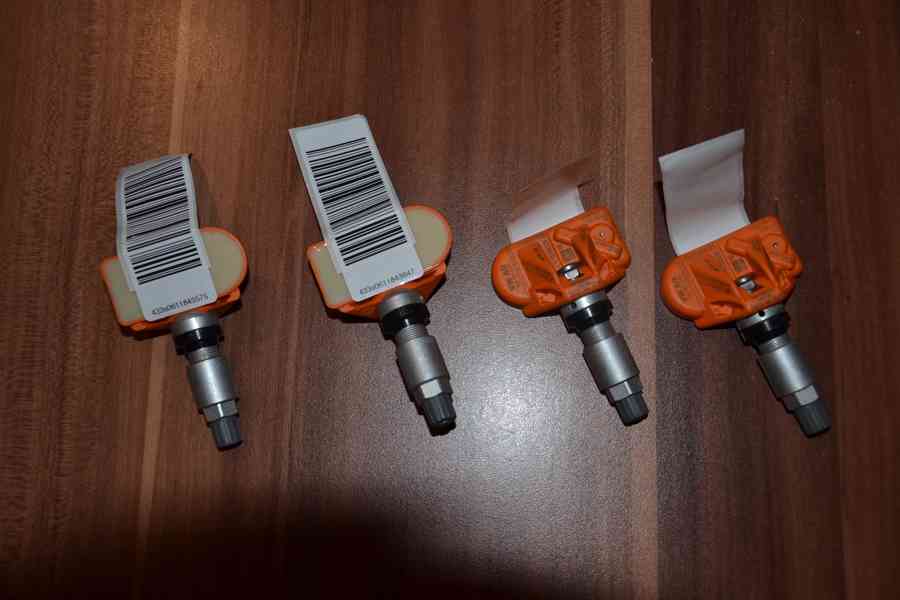 Sada 4ks NOVÉ ORIG.čidla tlaku TPMS + ventilky - foto 5