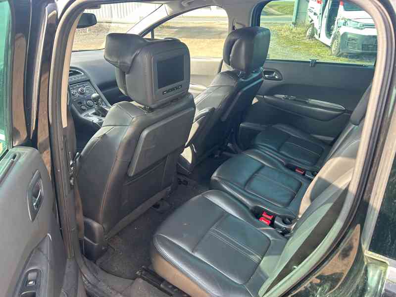 Peugeot 5008 2,0 HDI 110KW RHE r.2010 prodám díly - foto 6