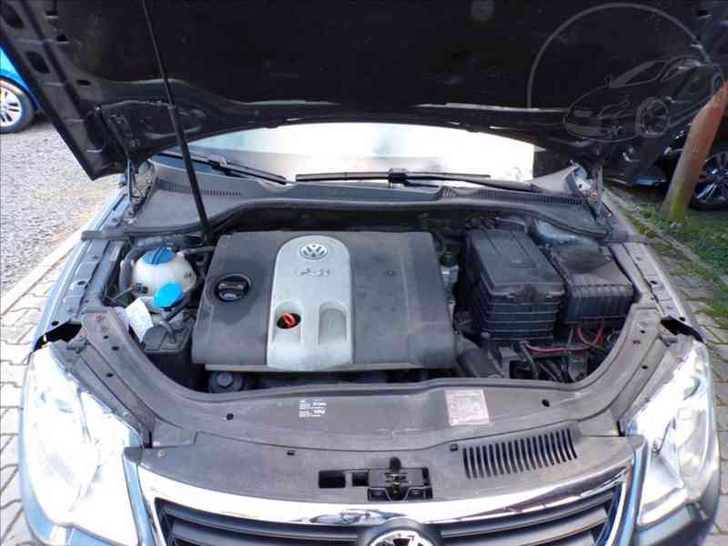 Volkswagen Eos 1,6 FSI DIGI.KLIMA - foto 18