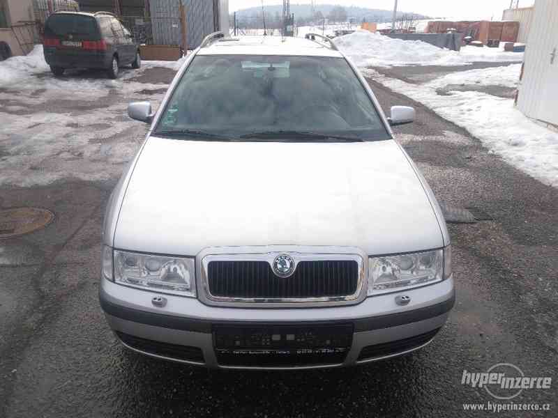 Škoda Octavia Combi 1.8T 20V automat - foto 4