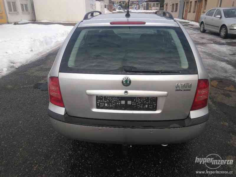 Škoda Octavia Combi 1.8T 20V automat - foto 10