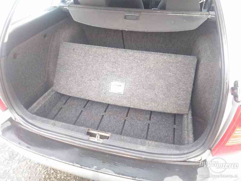 Škoda Octavia Combi 1.8T 20V automat - foto 11