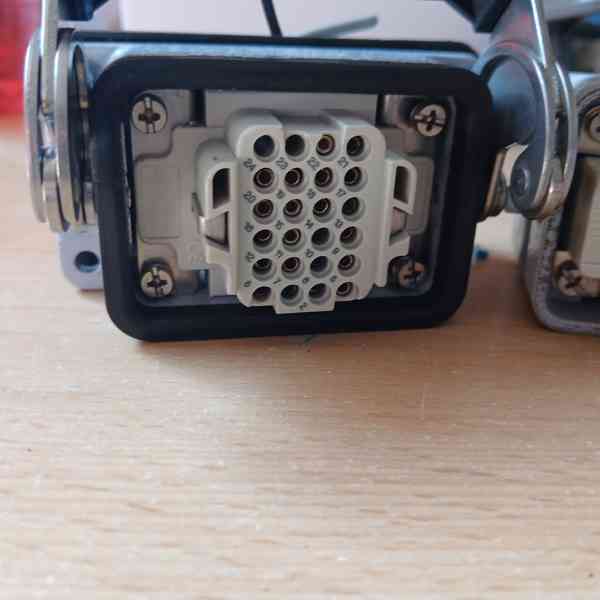 konektory Harting a ILME – 8 ks - foto 11